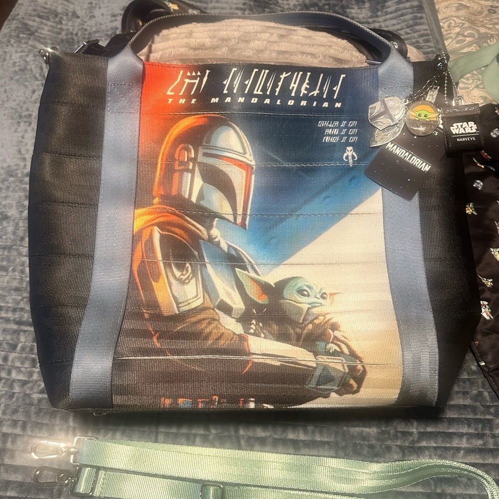 Harveys Star Wars Mandalorian Black and Blue Tote